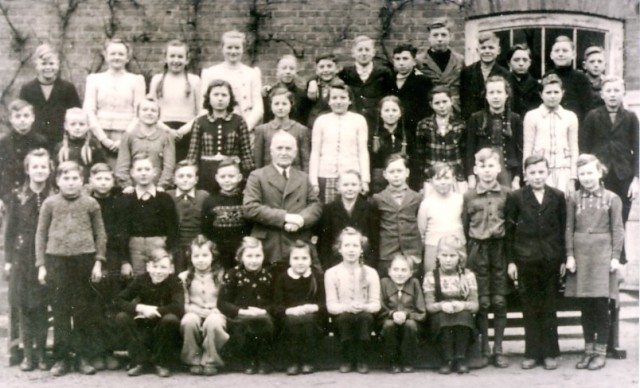 stoecken-schule-1947-f11.jpg